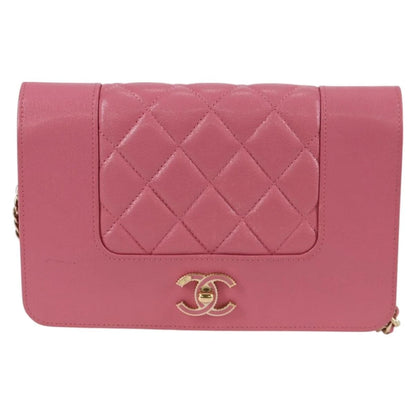 Chanel Wallet on Chain