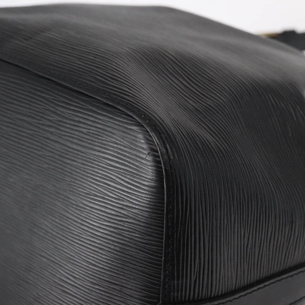 Louis Vuitton Epi Petit Noe