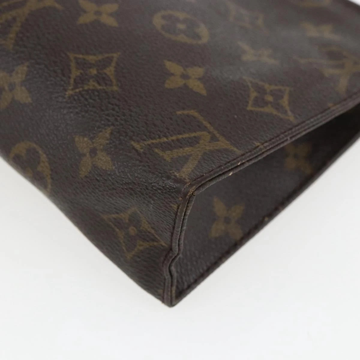 Louis Vuitton Poche Toilette 19