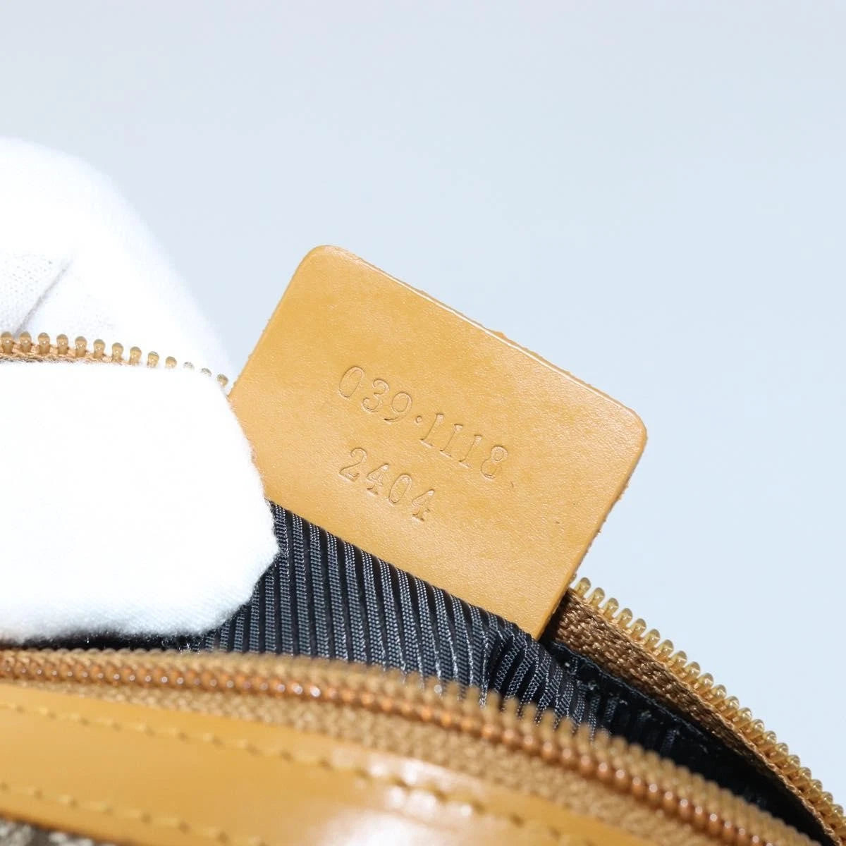 Gucci GG Canvas Pouch