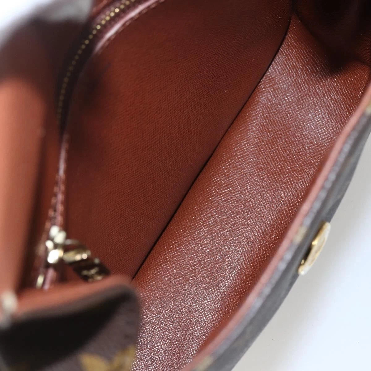 Louis Vuitton Saint Cloud MM