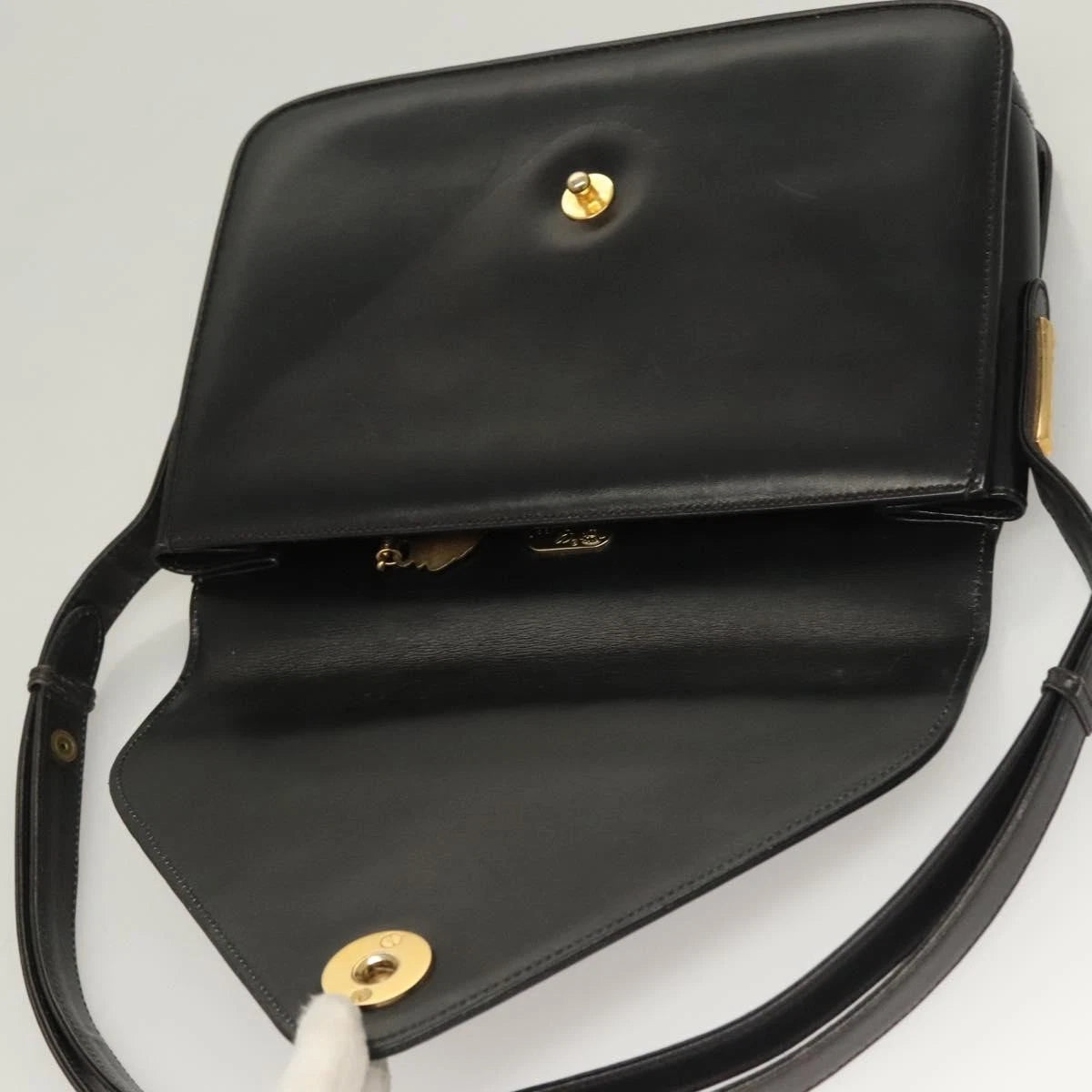 Gucci Leather Shoulder Bag