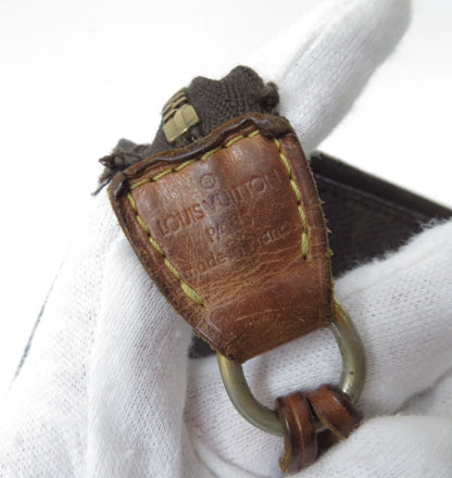 Louis Vuitton Pochette