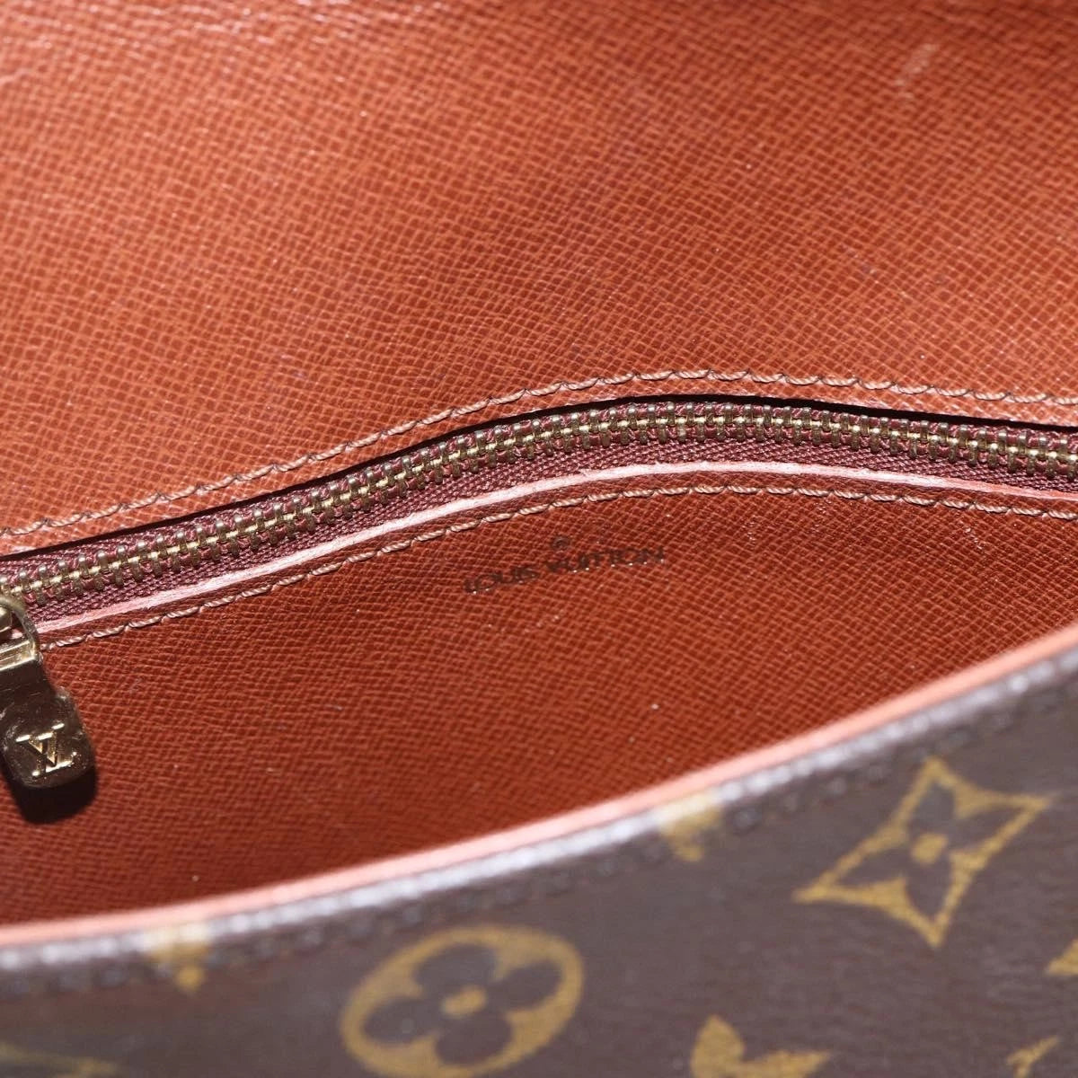 Louis Vuitton Saint Cloud MM