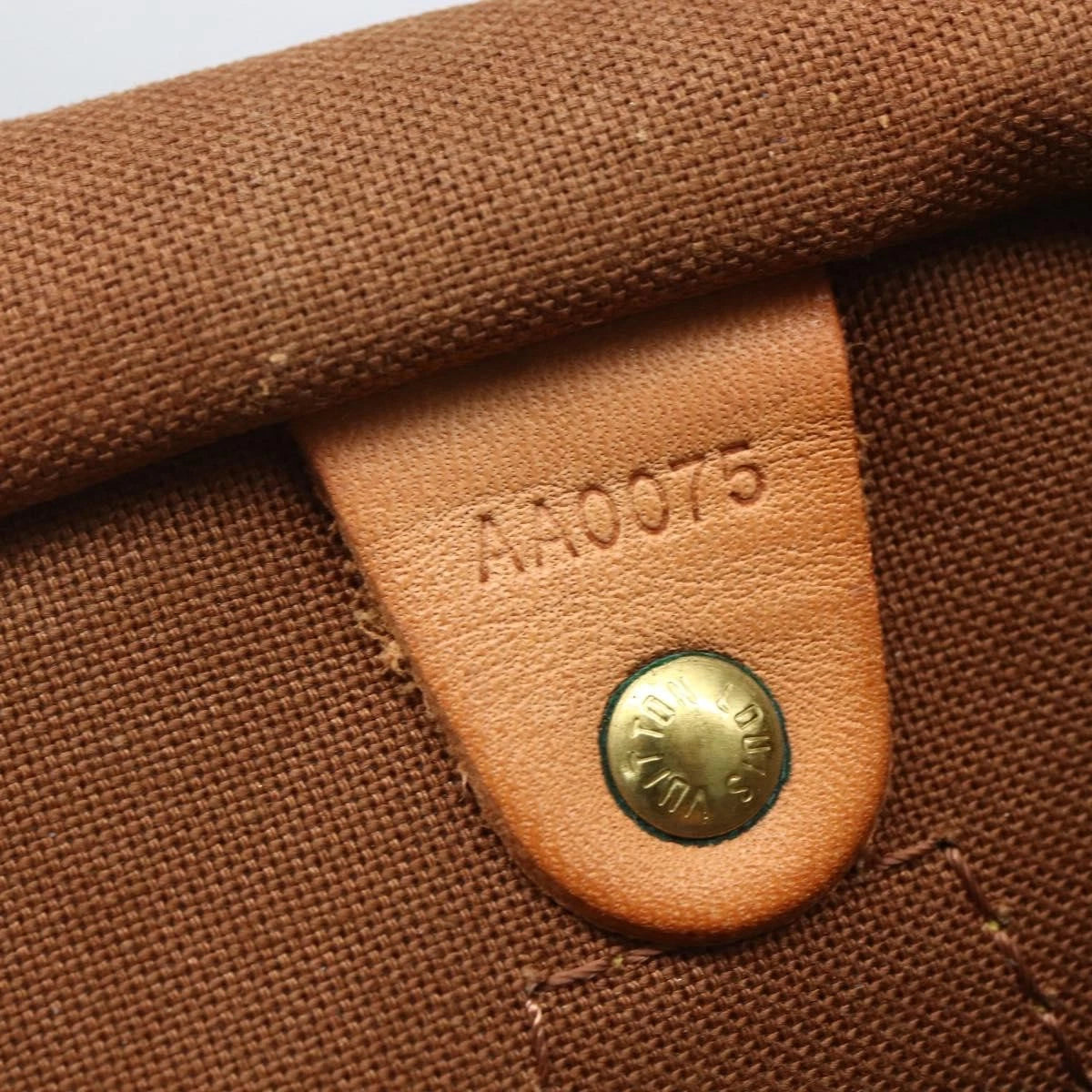 Louis Vuitton Speedy 30