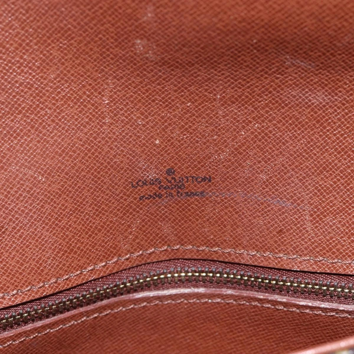 Louis Vuitton Chantilly PM