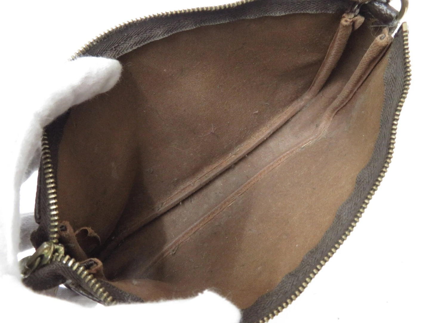 Louis Vuitton Pochette