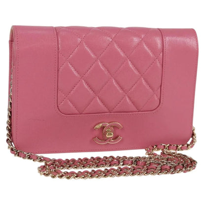 Chanel Wallet on Chain