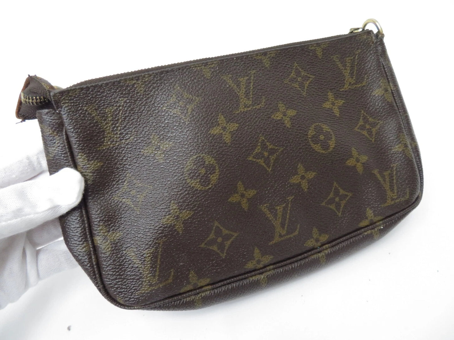 Louis Vuitton Pochette