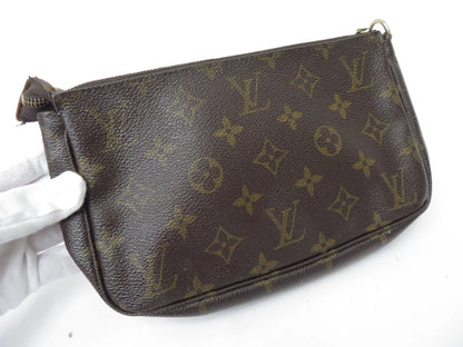 Louis Vuitton Pochette