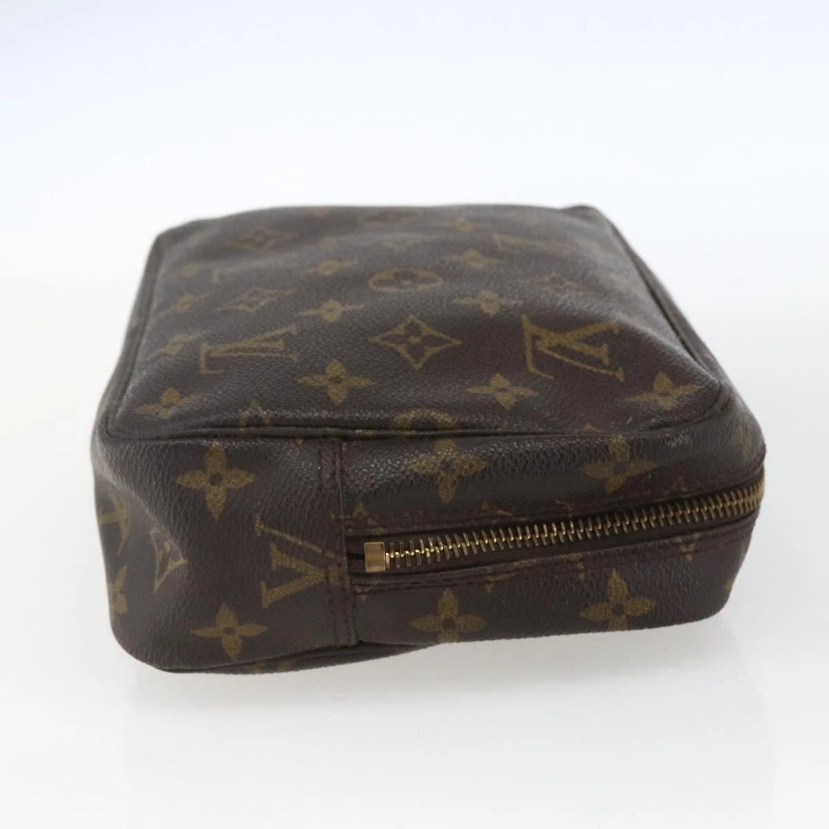 Louis Vuitton Trousse Toilette 23