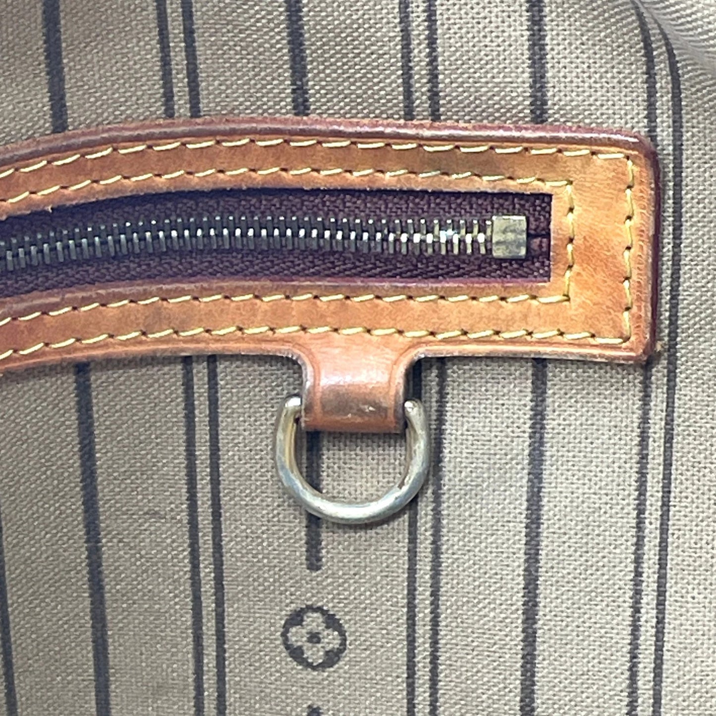 Louis Vuitton Delightful PM