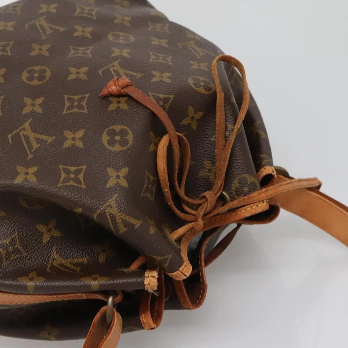 Louis Vuitton Petit Noe