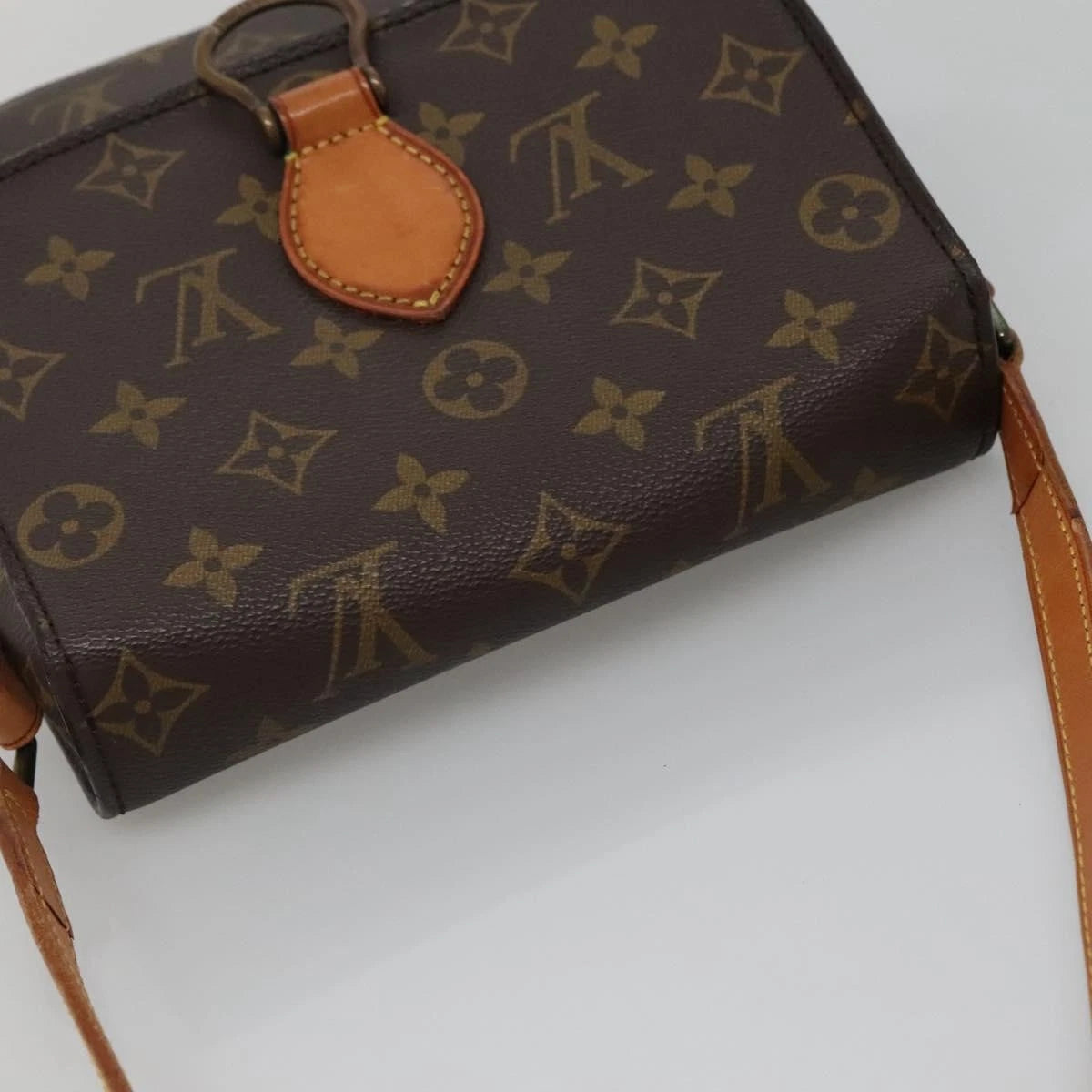 Louis Vuitton Saint Cloud MM