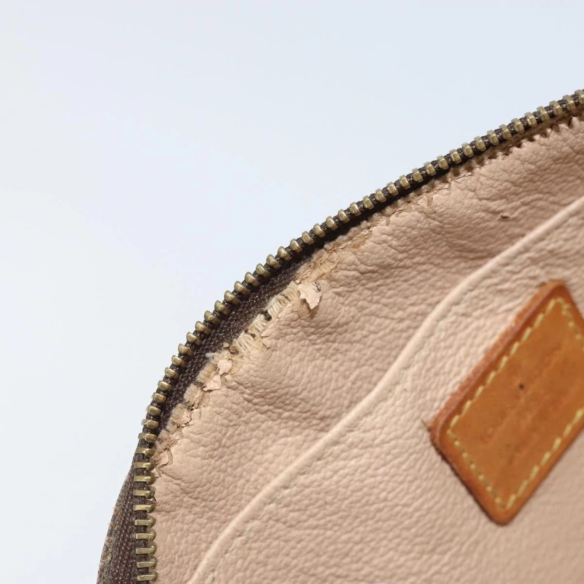 Louis Vuitton Pochette Cosmetic