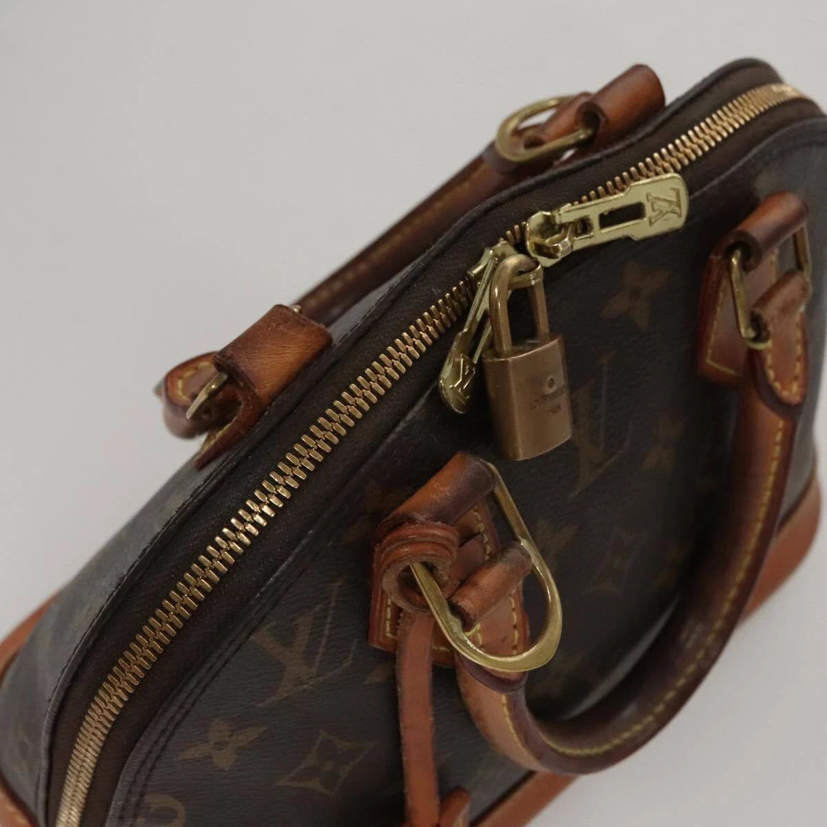 Louis Vuitton Alma BB
