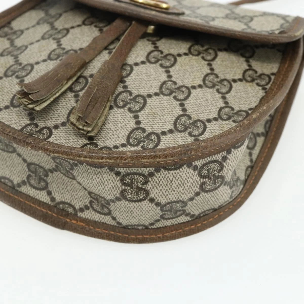 Gucci GG Supreme Shoulder Bag