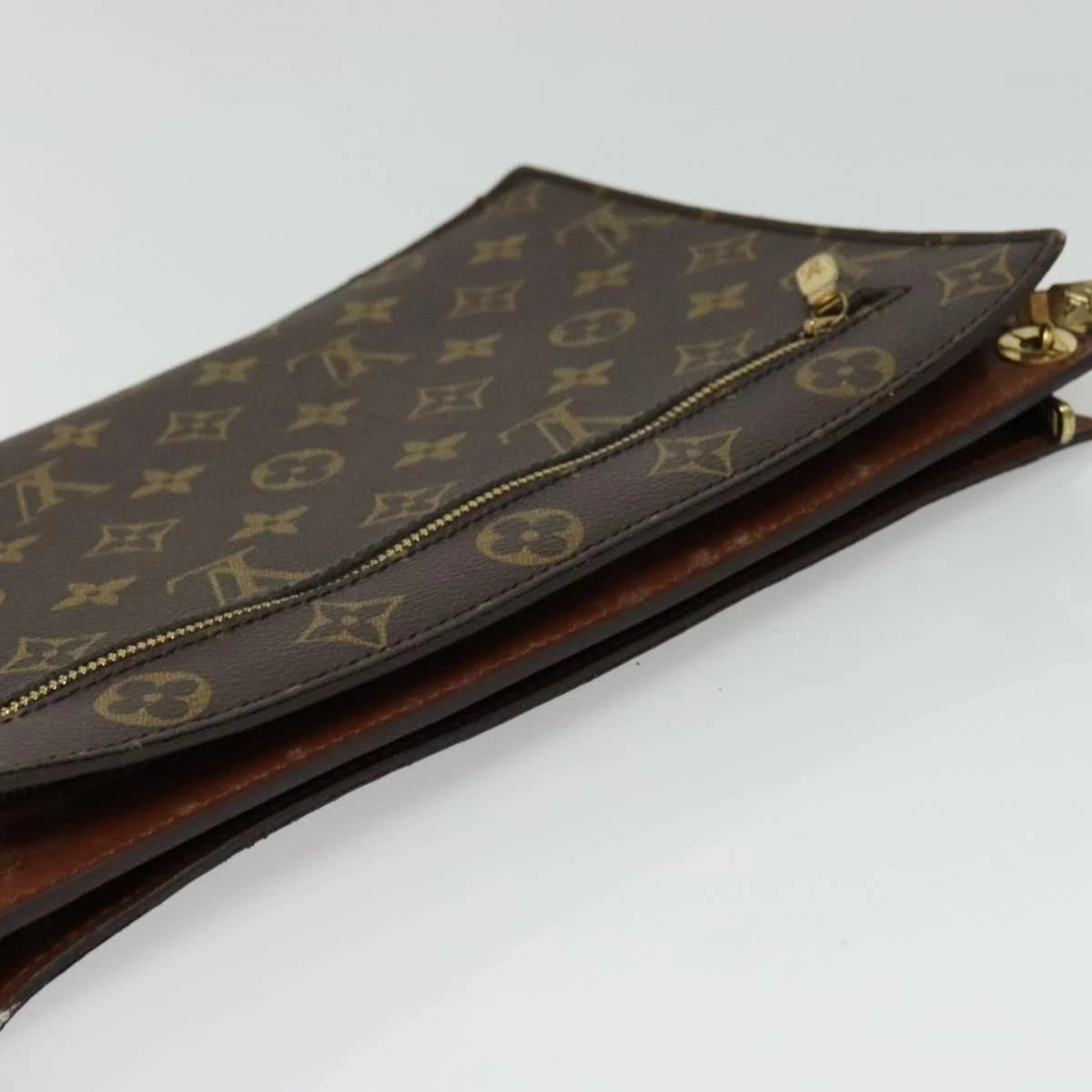 Louis Vuitton Enghien