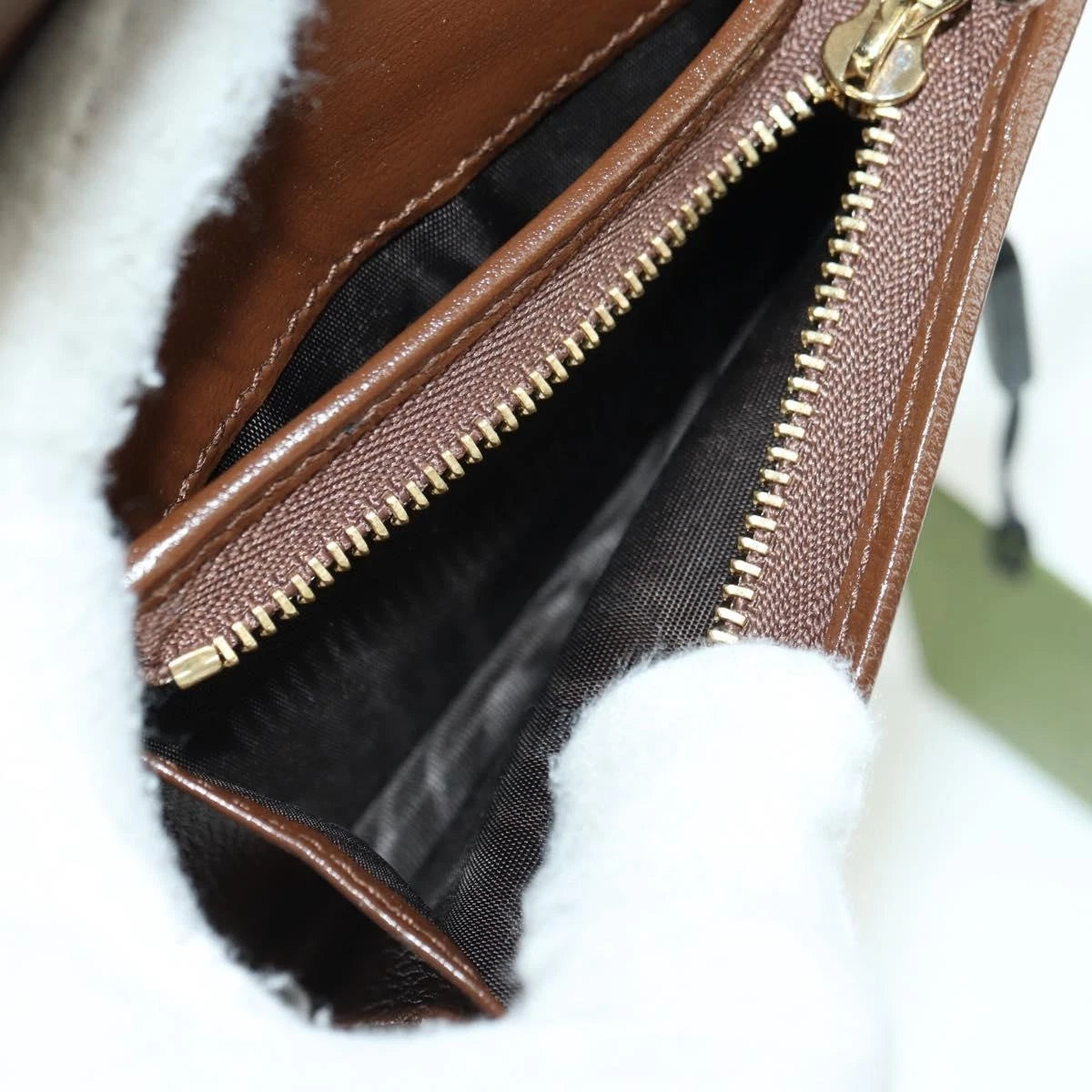 Gucci GG Supreme Heart Wallet