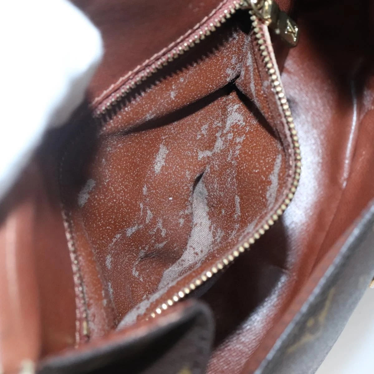 Louis Vuitton Saint Cloud MM