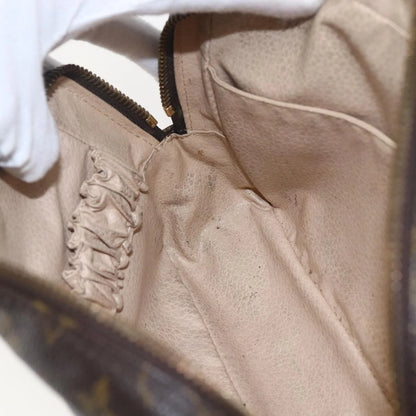 Louis Vuitton Trousse Toilette 23