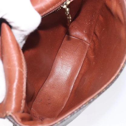 Louis Vuitton Chantilly PM