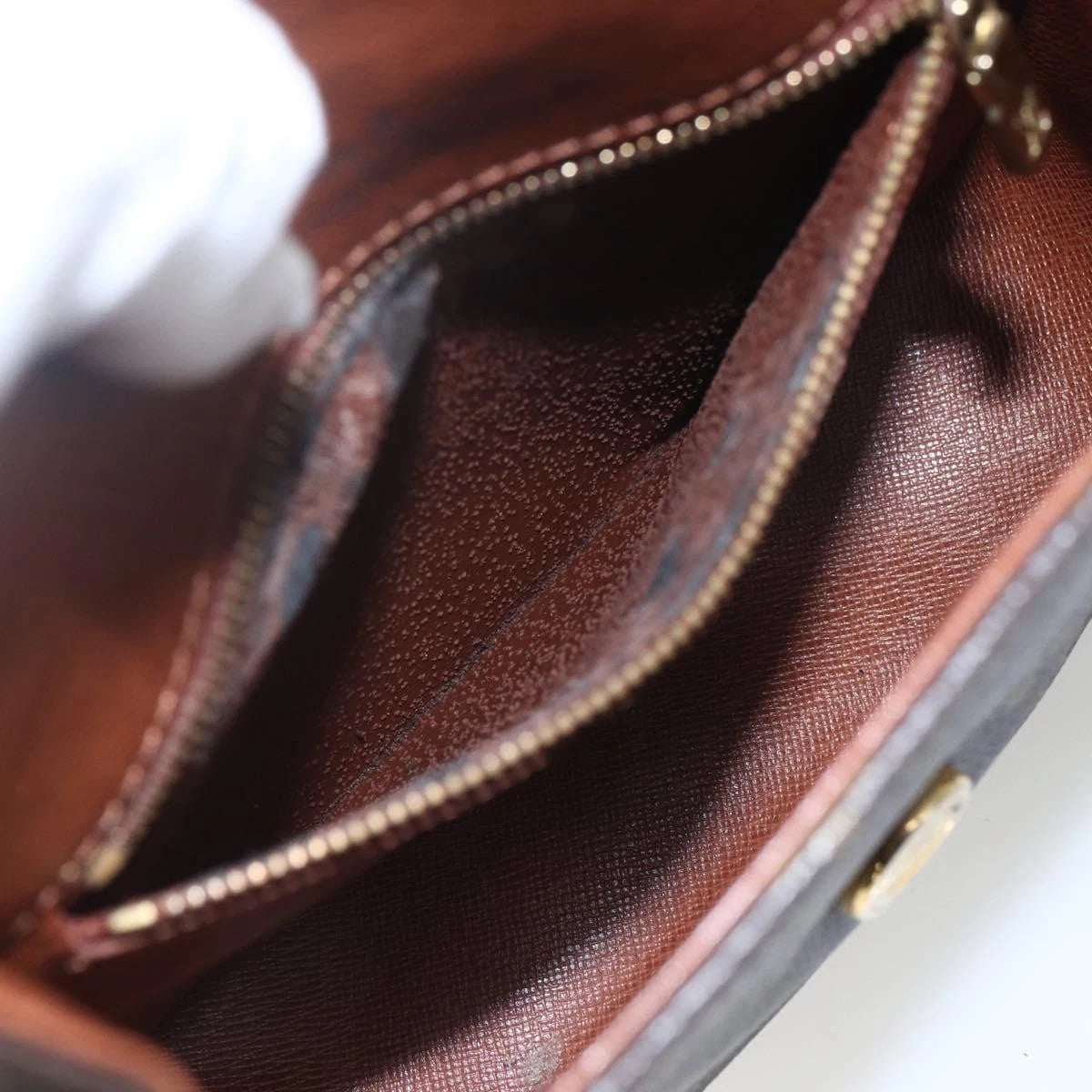 Louis Vuitton Saint Cloud MM