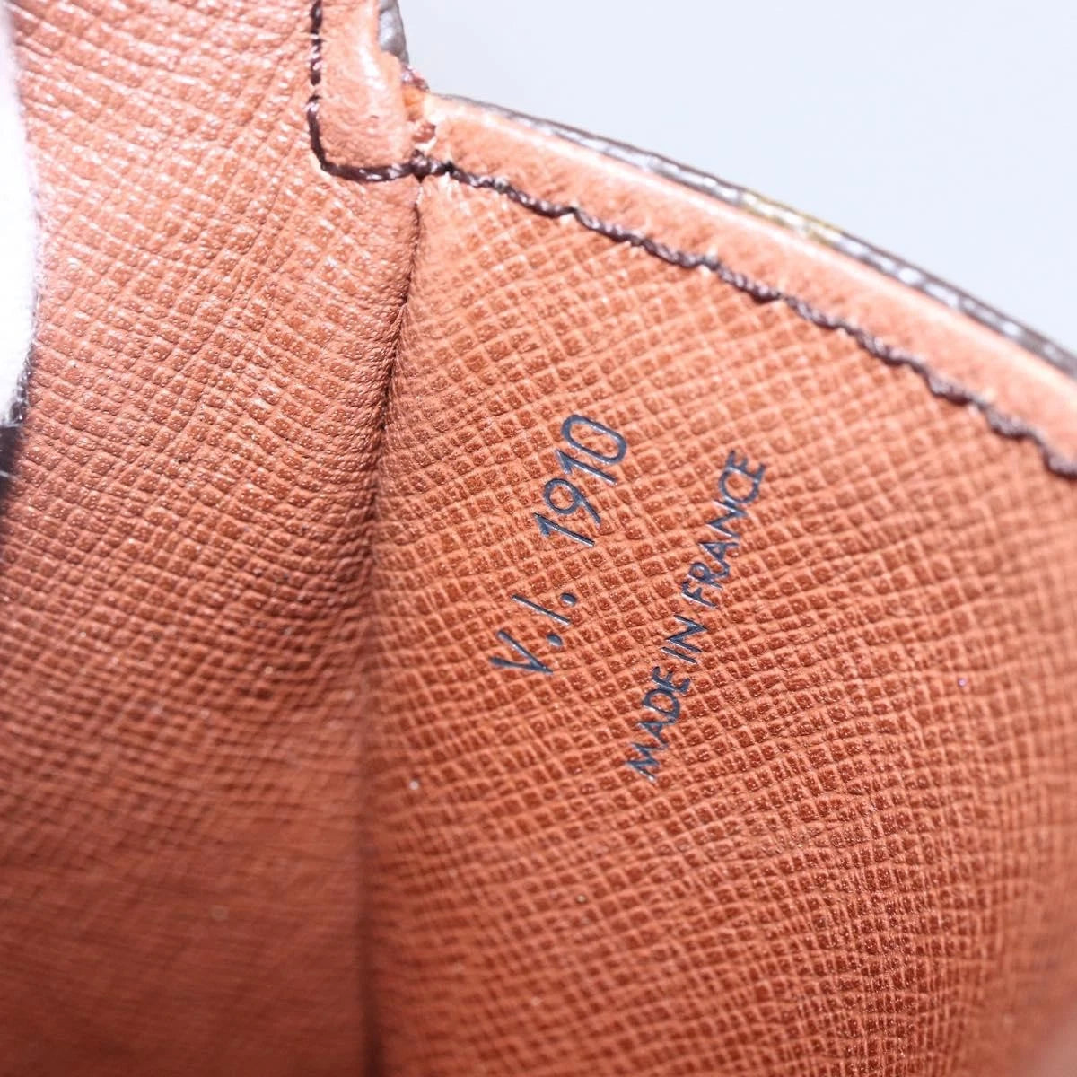 Louis Vuitton Saint Cloud PM