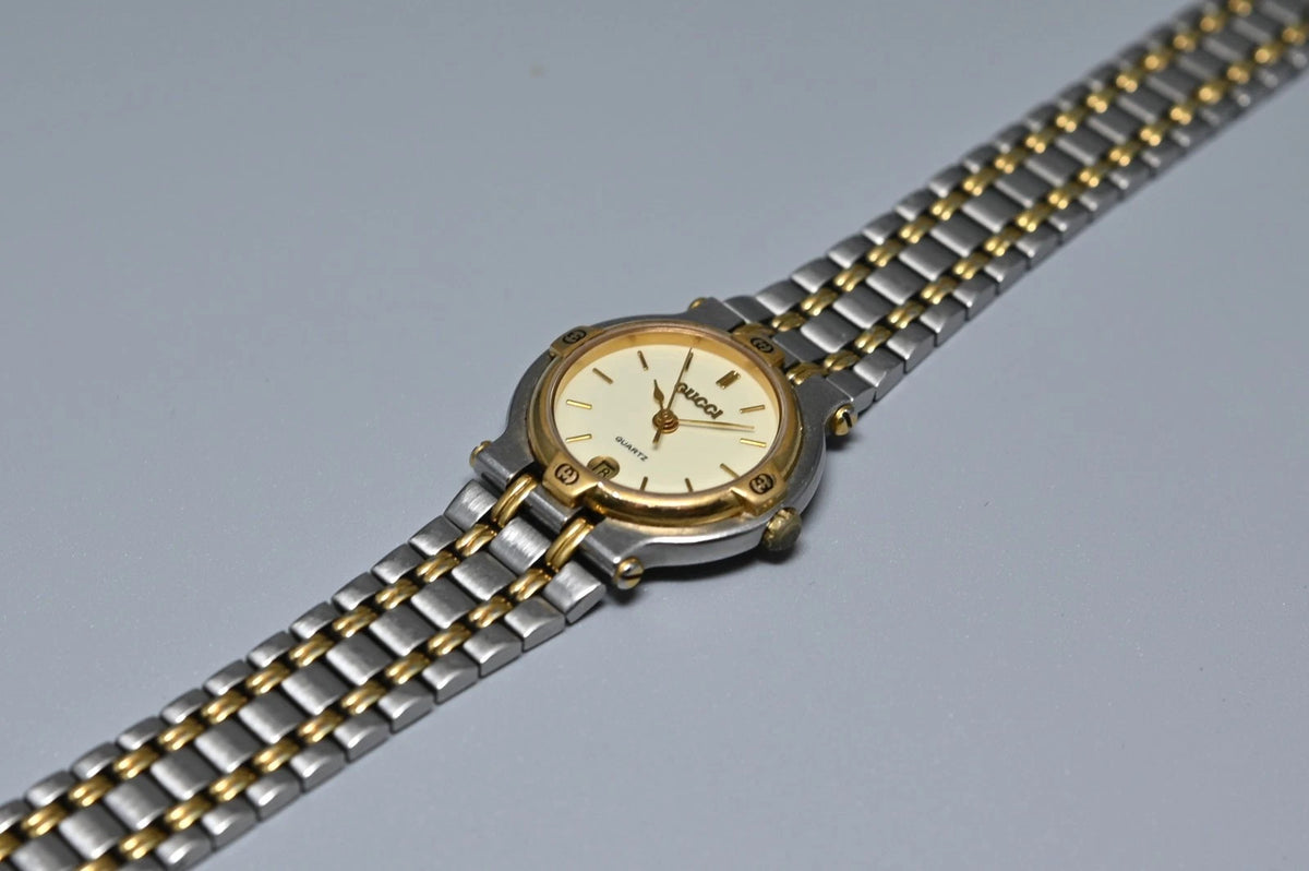 Gucci 9000L Watch