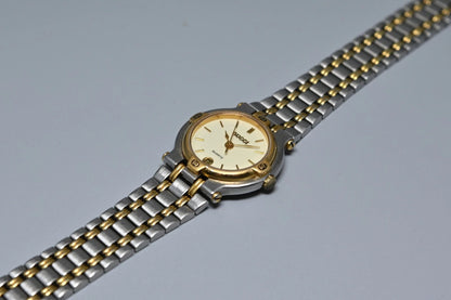 Gucci 9000L Watch