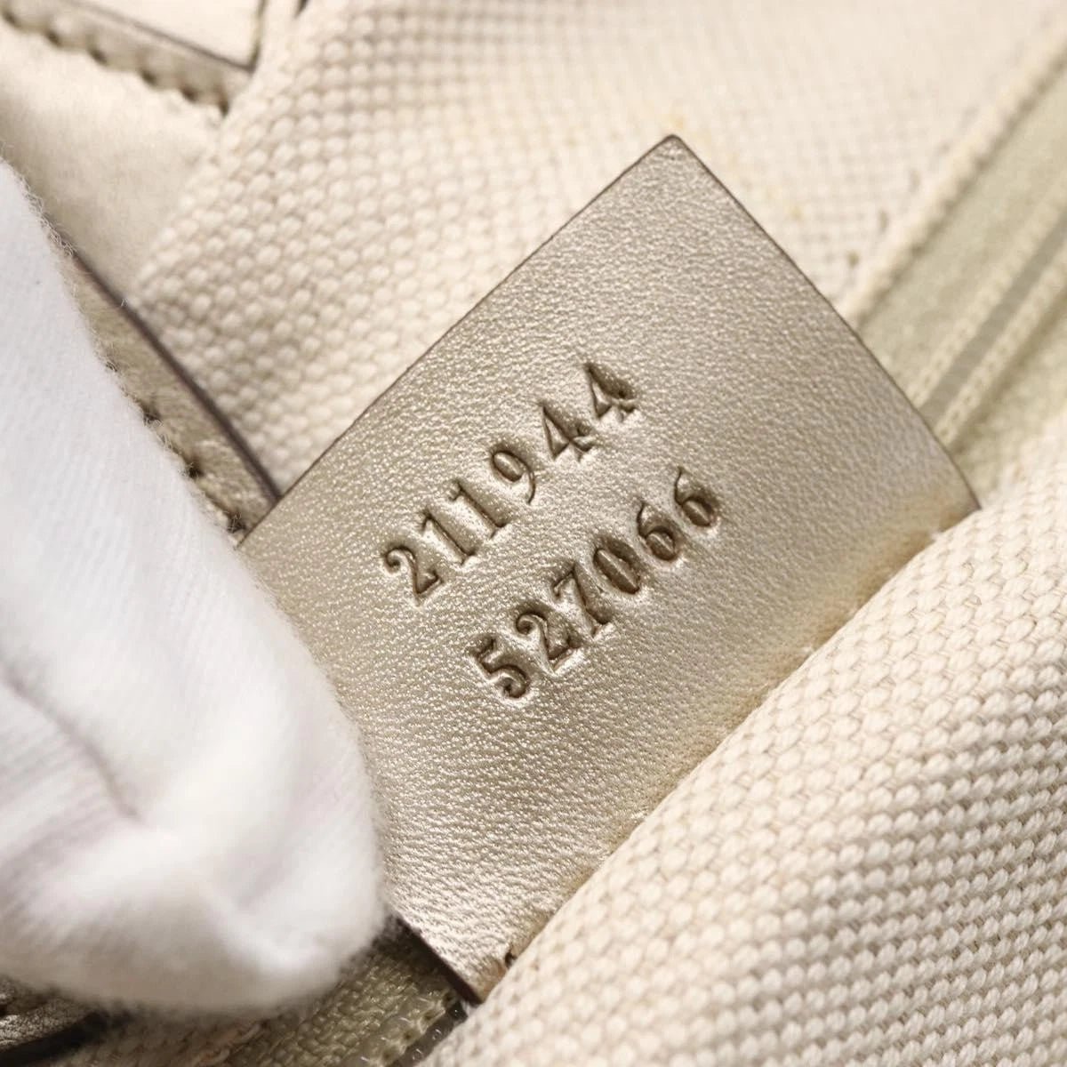 Gucci GG Canvas Sukey Hand Bag