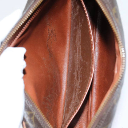 Louis Vuitton Compiegne 23 Clutch