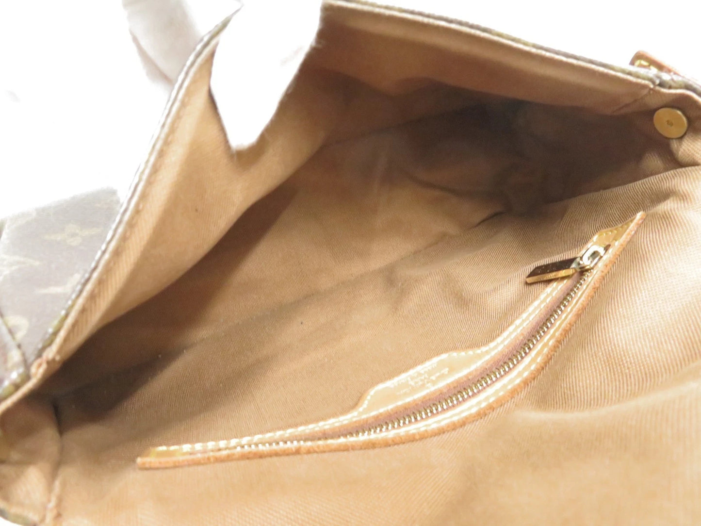 Louis Vuitton Mini Looping