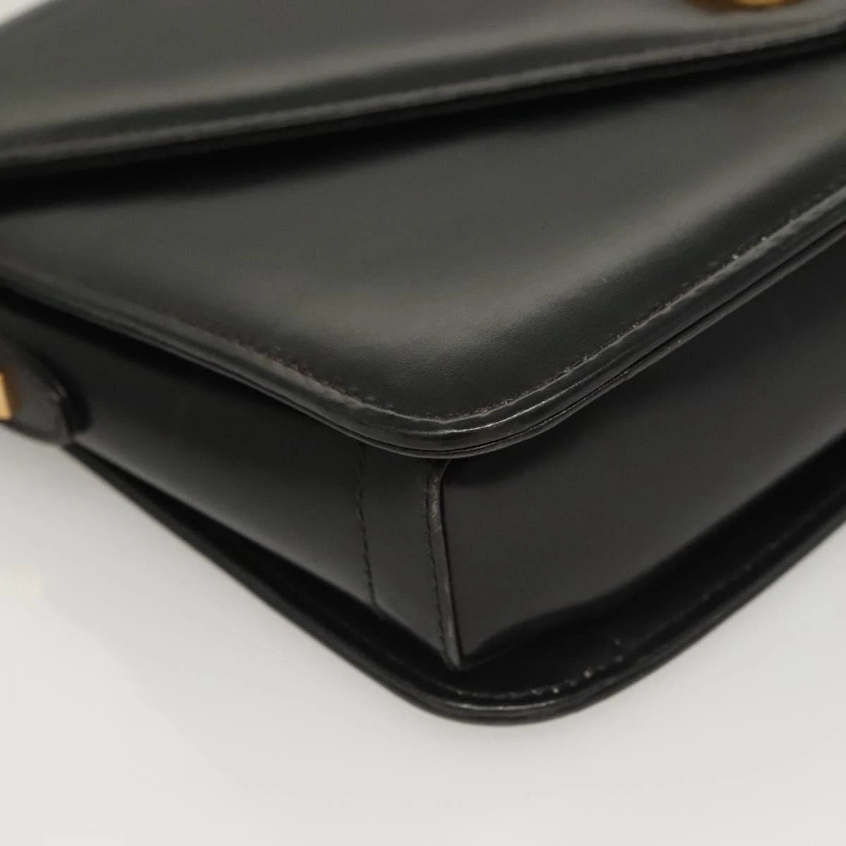 Gucci Leather Shoulder Bag