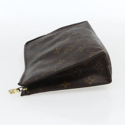 Louis Vuitton Poche Toilette 19